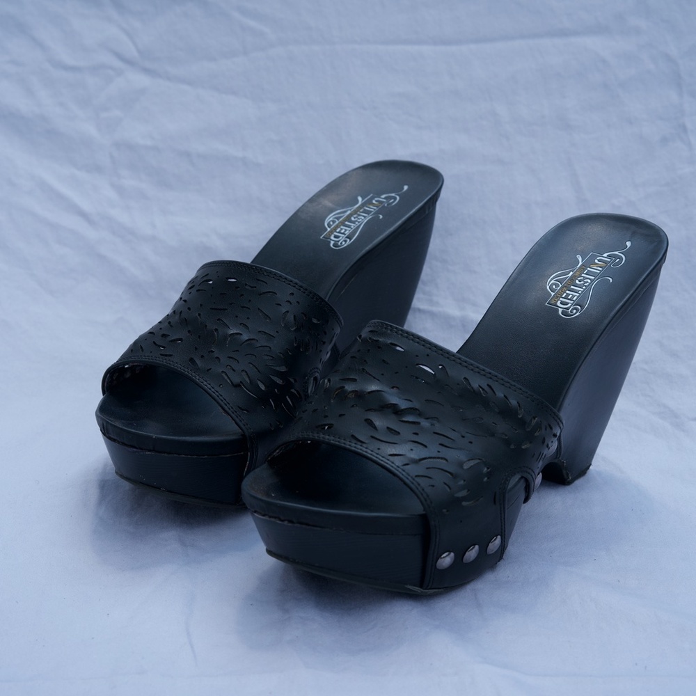 Unlisted Dot Com Platform Sandal In Black - image 2